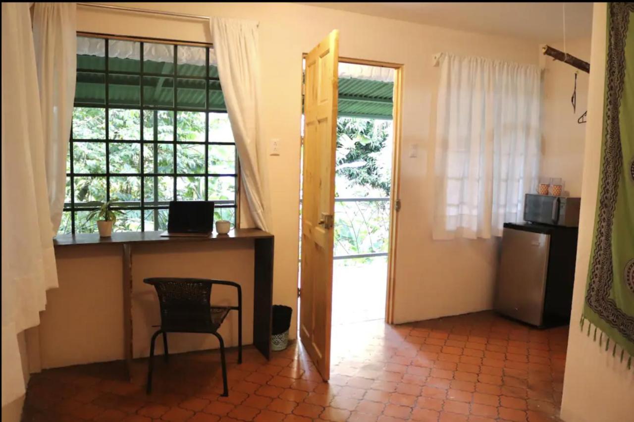 Casa Geraldo Bed and Breakfast Manuel Antonio Buitenkant foto